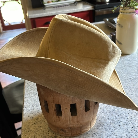 Cowboy Hat The Duke Collection - Picture 2 of 6